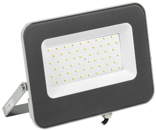 Прожектор светодиодный СДО 07-50 50Вт 6500К IP65 серый | LPDO701-50-K03 | IEK — фото
